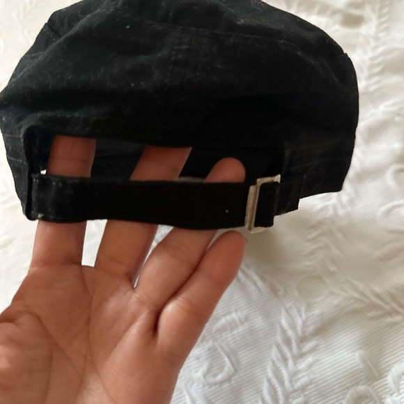 Peru cap - Picture 2 of 2